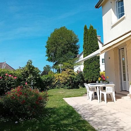 Maison De Charme Proche Centre Ville Avranches Exterior foto